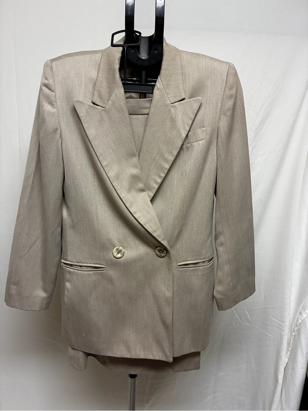 Vintage Women’s Oleg Cassini in Collaboration w/IMagnum 1990’s size 12